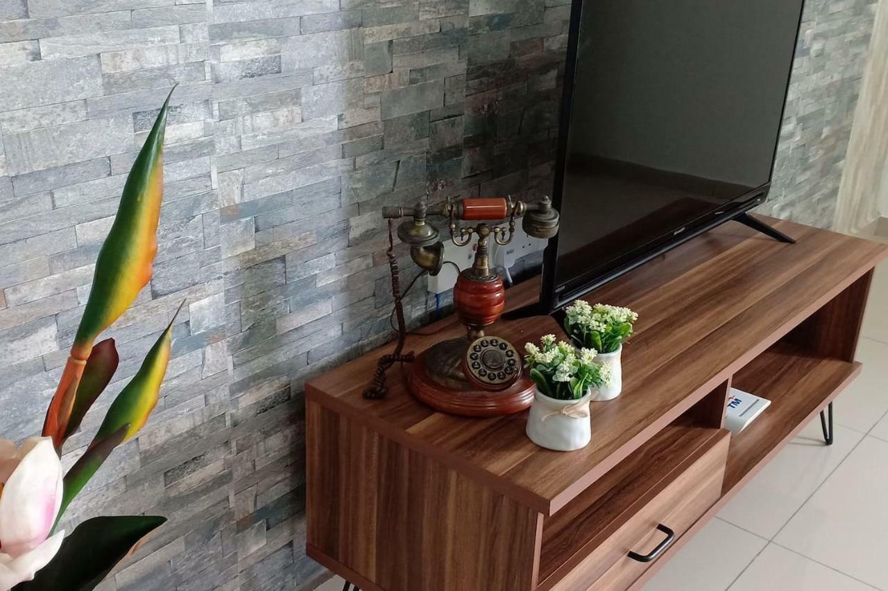 Manee Home Kota Damansara Kuala Selangor Esterno foto